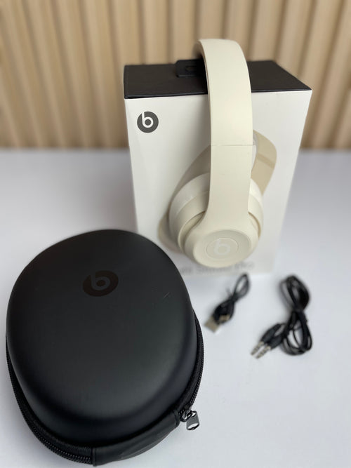 Beats Studio Pro